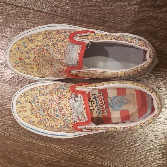 Vans X Where's Waldo? Slip-On Kid's Sneakers - Picture 3 of 7
